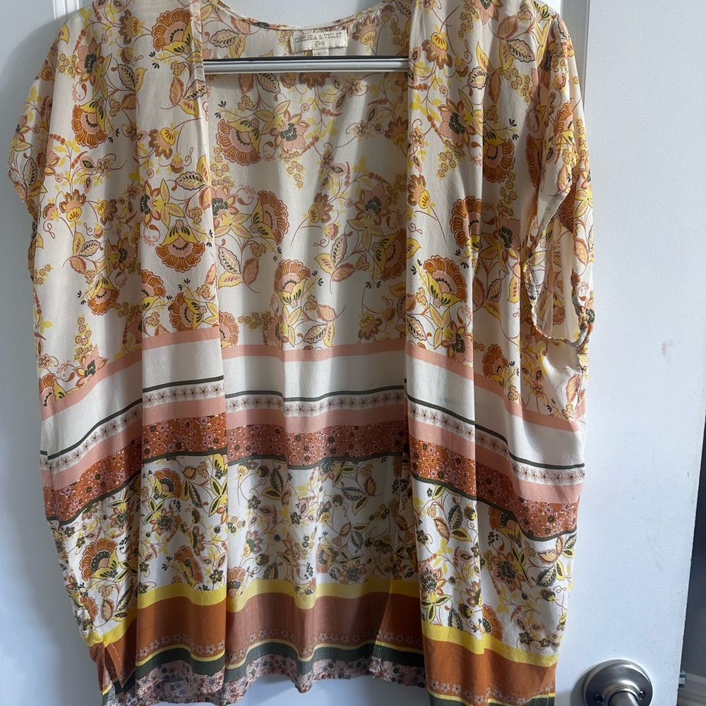 🌼 Girls Kimono Cardigan – Chelsea & Violet – Size L (Worn Once)